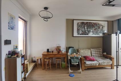 青岛锦绣城(四期誉园)2室2厅87平高楼层/共31层