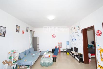 北京隆胜华庭3室1厅113平低楼层/共12层