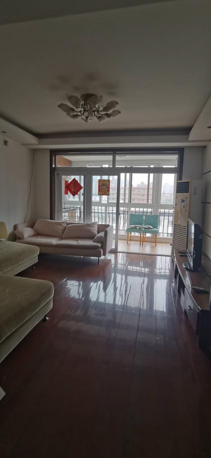 北京在水一方3室2厅96平中楼层/共6层