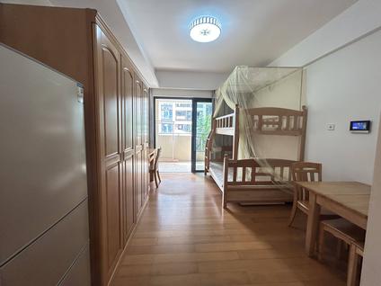 北京恒隆华萃园1室0厅37平低楼层/共8层