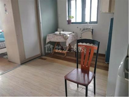 南京南方花园A组团3室1厅56.5平高楼层/共7层