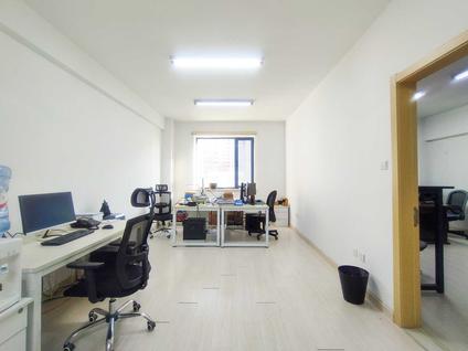 北京金玉星海2室2厅180.13平中楼层/共29层