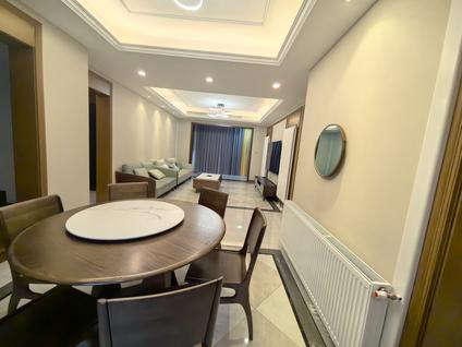 成都金茂悦4室2厅162.62平高楼层/共10层