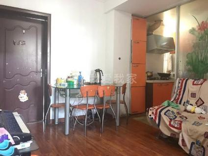 南京盘龙山庄2室1厅63平高楼层/共6层