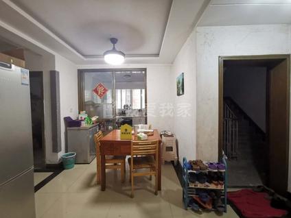 南京盘龙山庄3室2厅127.56平低楼层/共6层