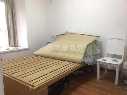 南京荣盛雨荷苑3室1厅98平低楼层/共16层