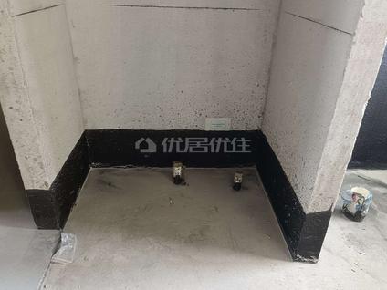 连云港德惠尚书房4室2厅137.59平中楼层/共9层