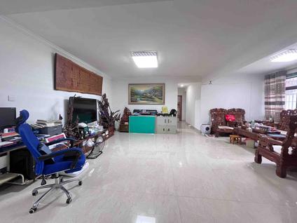 北京信宏大厦4室2厅184.71平中楼层/共13层