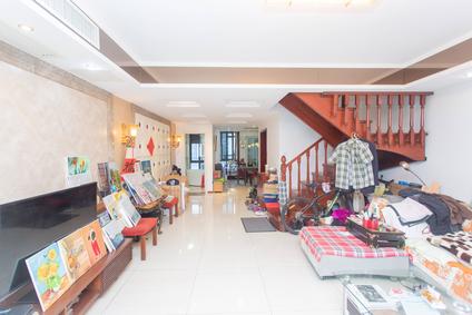 合肥绿城百合公寓7室2厅313.69平低楼层/共21层