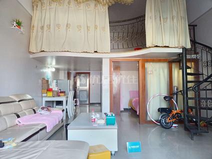 北京主山假日公寓2室2厅72平中楼层/共11层