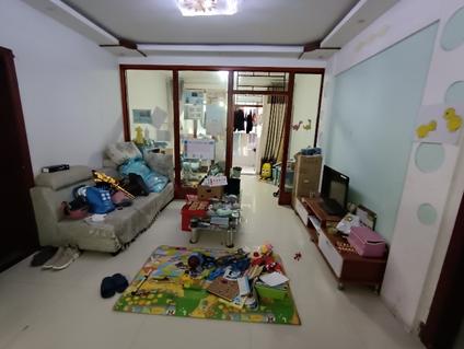 宿迁凤凰国际城2室2厅98平低楼层/共6层