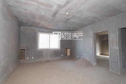 北京隆胜华庭3室2厅139平中楼层/共12层