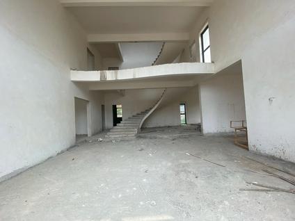 北京燊荣豪庭8室3厅546.57平低楼层/共1层