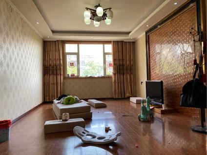 北京绿城花园4室2厅175.91平中楼层/共6层