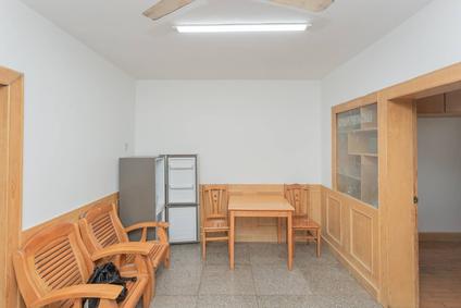 合肥十一中住宅小区3室1厅73.87平高楼层/共6层