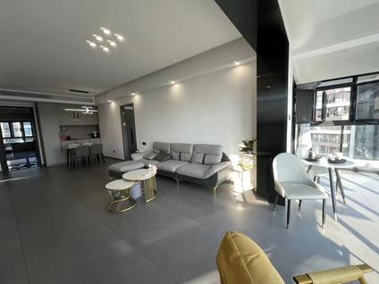 北京合群天合名轩3室2厅100平高楼层/共28层