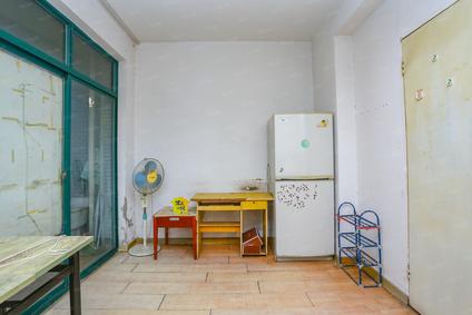 杭州大都文苑风情4室1厅130.7平中楼层/共11层