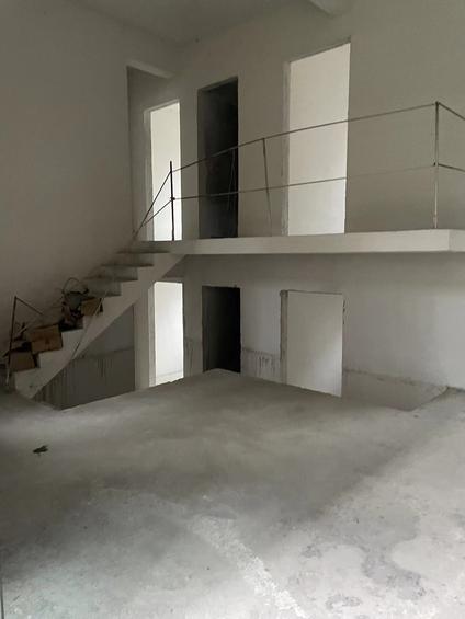 北京骏景湾星誉6室2厅123平低楼层/共32层