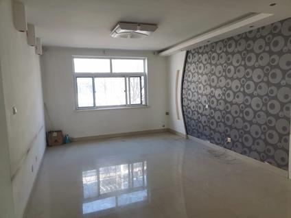 北京东方春天3室2厅133.9平中楼层/共6层