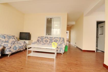 杭州之江花园4室2厅132.38平高楼层/共9层