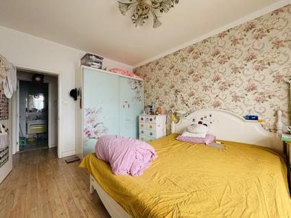 北京金河园2室2厅80平高楼层/共16层