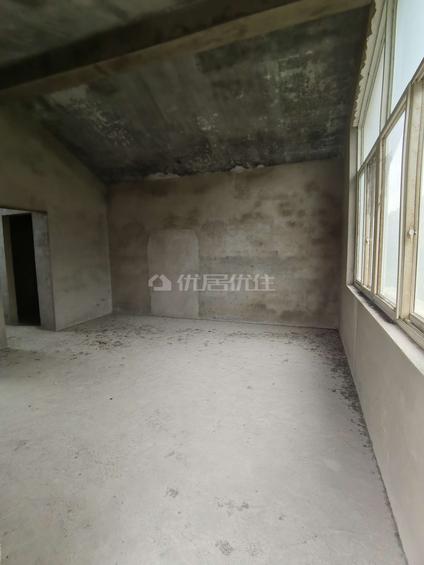 北京七彩黄金村(别墅)5室2厅284.97平低楼层/共3层