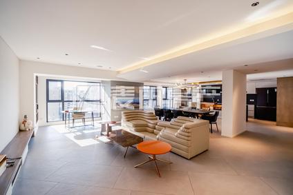 北京丽都水岸3室2厅348.76平高楼层/共22层