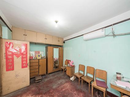 北京沁园新村(15-145号)1室1厅42.7平低楼层/共6层