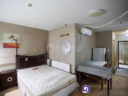 天津诚基中心国际公寓1室1厅54.78平低楼层/共52层