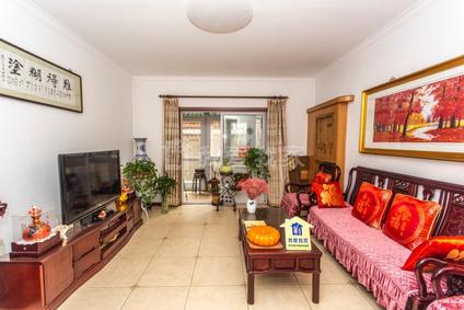 北京天沽公寓3室2厅133平低楼层/共6层