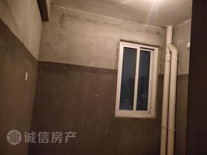 宿州花王新村3室2厅121平高楼层/共28层