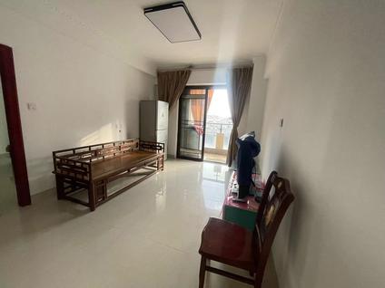 北京海宏购物广场2室1厅81平低楼层/共27层