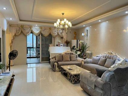 北京海宏购物广场4室2厅159平中楼层/共28层