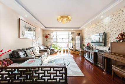 北京嘉铭桐城(F区)3室2厅175平中楼层/共28层