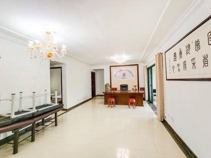 济南恒大城4室2厅171平中楼层/共31层