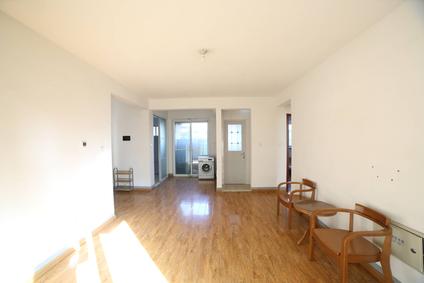 济南外海中央花园2室2厅97平低楼层/共27层