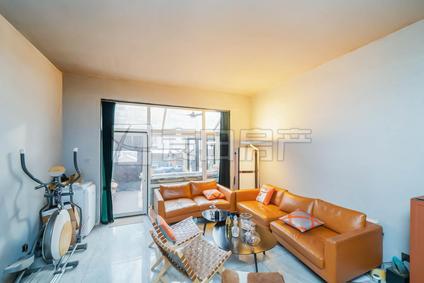 北京慧谷根园4室2厅305.72平低楼层/共1层