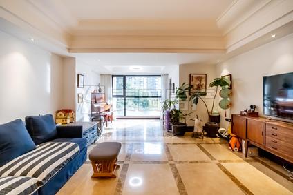 北京丽都水岸3室2厅200.56平低楼层/共19层