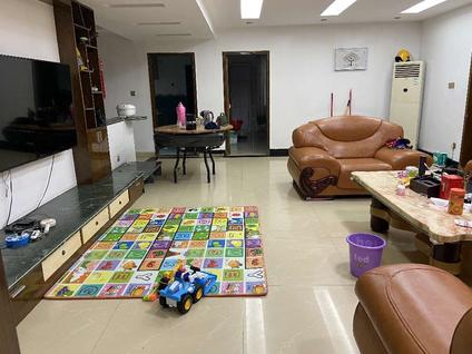 北京万隆苑3室0厅144平高楼层/共8层