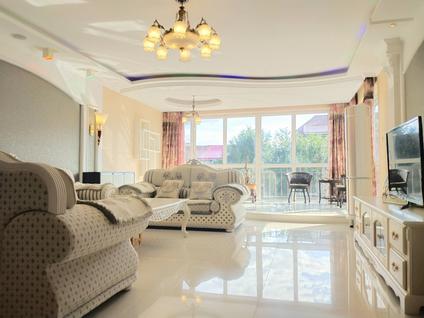 北京天鹅湖花园小区3室2厅177.95平中楼层/共7层