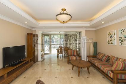 北京富力爱丁堡公馆1室1厅79.34平低楼层/共15层