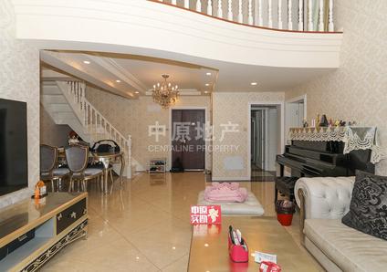 北京康泰东苑5室2厅189.65平高楼层/共6层