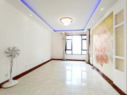 济南中建锦绣城(二期)3室2厅135平低楼层/共32层