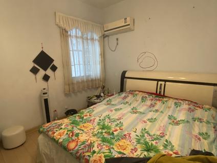 株洲仁和小区4室2厅176.84平高楼层/共8层