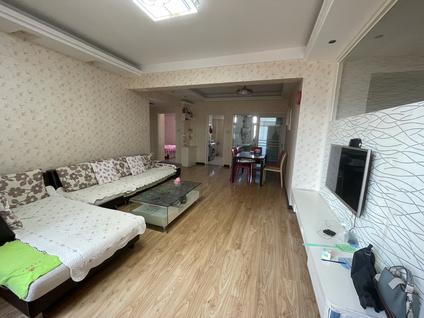 北京金地广场2室2厅106平中楼层/共28层