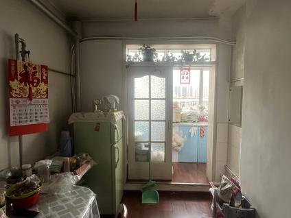 北京劲松楼2室1厅57.8平高楼层/共6层