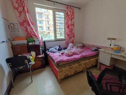 北京港东庄社区2室2厅88平低楼层/共7层