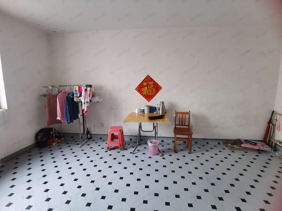 北京鸿泽园2室1厅88平中楼层/共4层