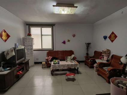 北京物资供应处家属院3室2厅125平高楼层/共4层