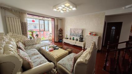 北京锡华世纪花园3室2厅147平高楼层/共6层